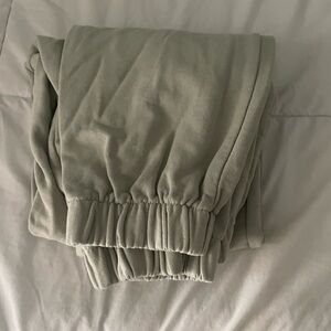 Brandy Melville sweatpants